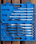10PC LONG RATCHET SPANNERS WITH ADAPTORS