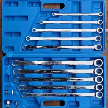 10PC LONG RATCHET SPANNERS WITH ADAPTORS